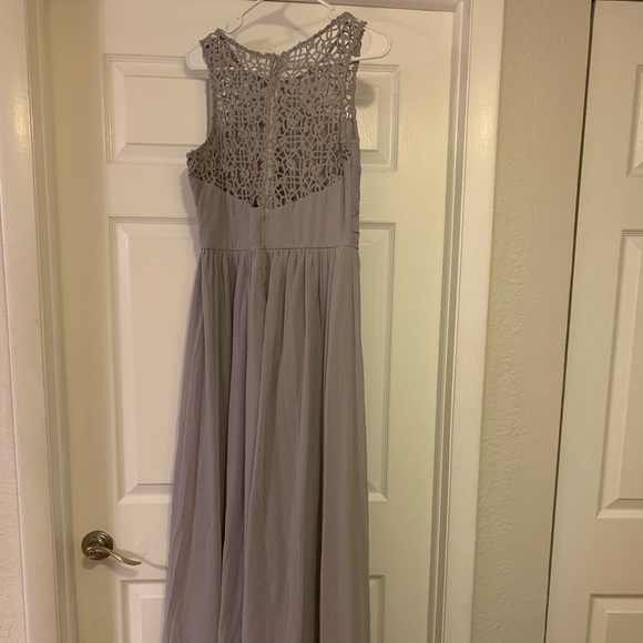 Dress/gown - Picture 2 of 3